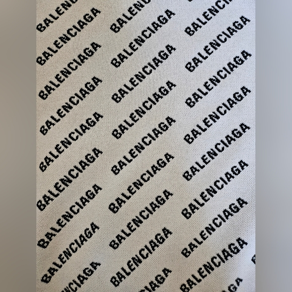 Balenciaga L XL White Chalk All Over Mini Logo Print Knit Sweater Wool Cotton IT - Picture 8 of 16